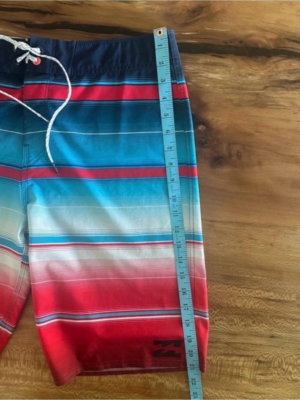 Billabong Men’s Platinum X Striped Boardshorts Swim Trunks | Size: Medium